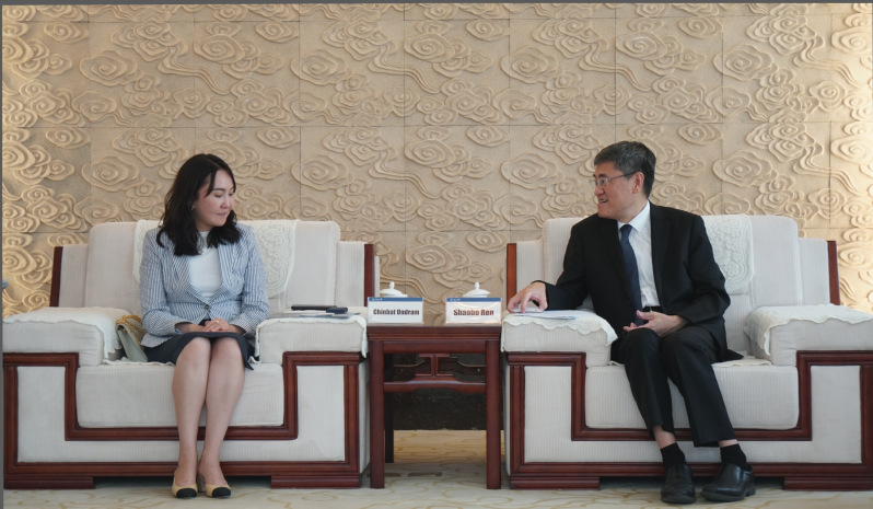 任少波会见蒙古国家大呼拉尔教育文化科学体育常设委员会主席温德日玛