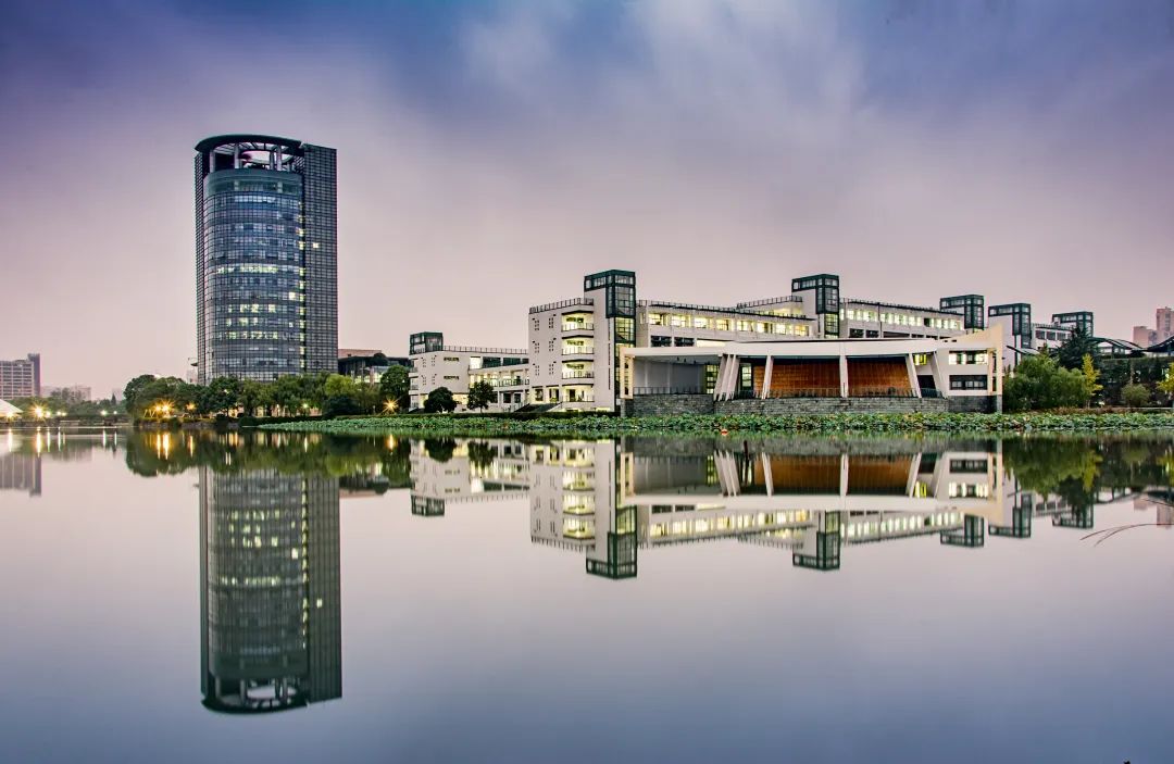 【人民日报】开门讲好大思政课（在一线）