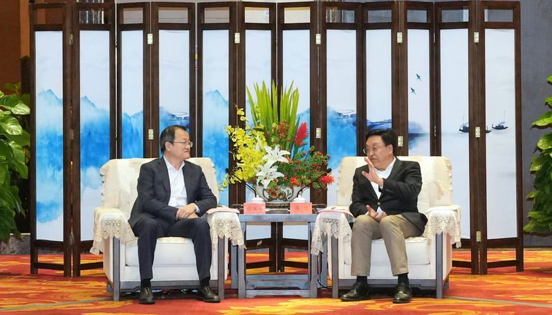 浙江大学校长杜江峰院士率队赴海南考察调研