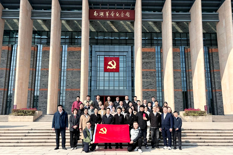 新疆独山子区、白碱滩区中青年干部赴浙江大学培训学习